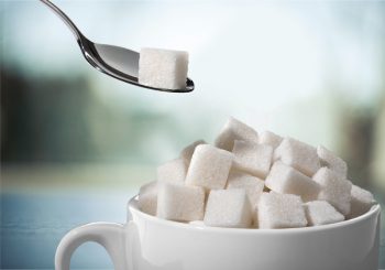 8 façons douces de supprimer lentement le sucre de votre alimentation